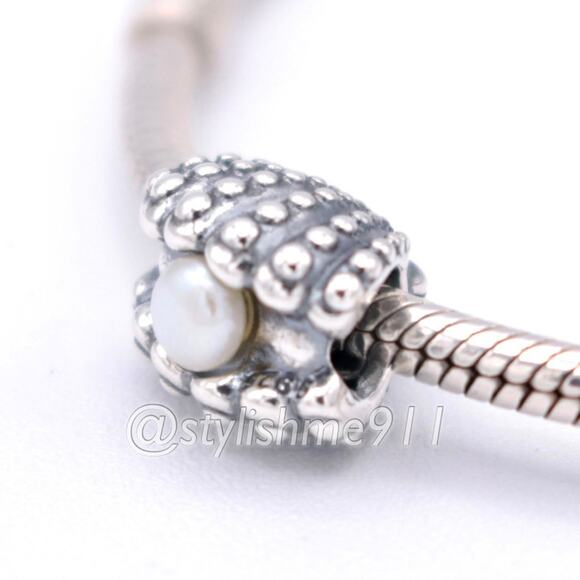 Authentic PANDORA One of a Kind Shell Charm - 791134P - Picture 1 of 12